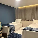 Apt Premium Prox Piscinas Naturais